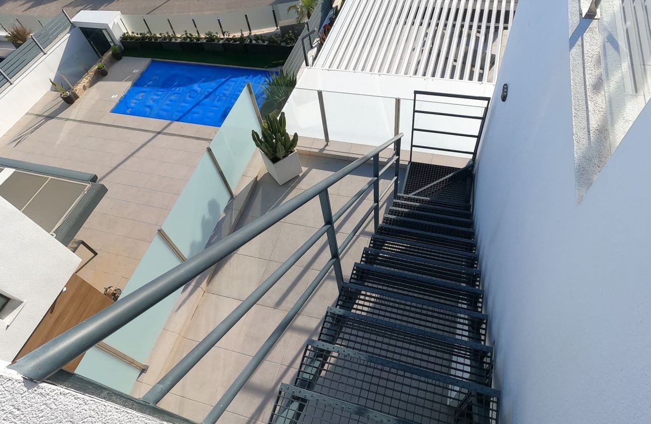 3 Zimmer Villa zu verkaufen in Algorfa mit Pool - 729.000 € (Ref: 9809407)