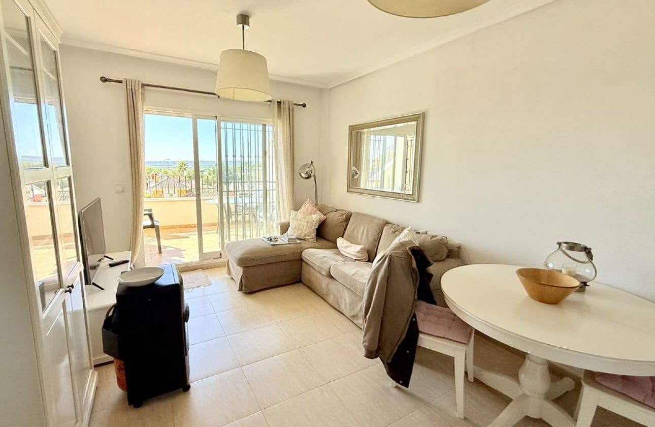 2 Zimmer Apartment zu verkaufen in Los Montesinos - 129.950 € (Ref: 9809408)