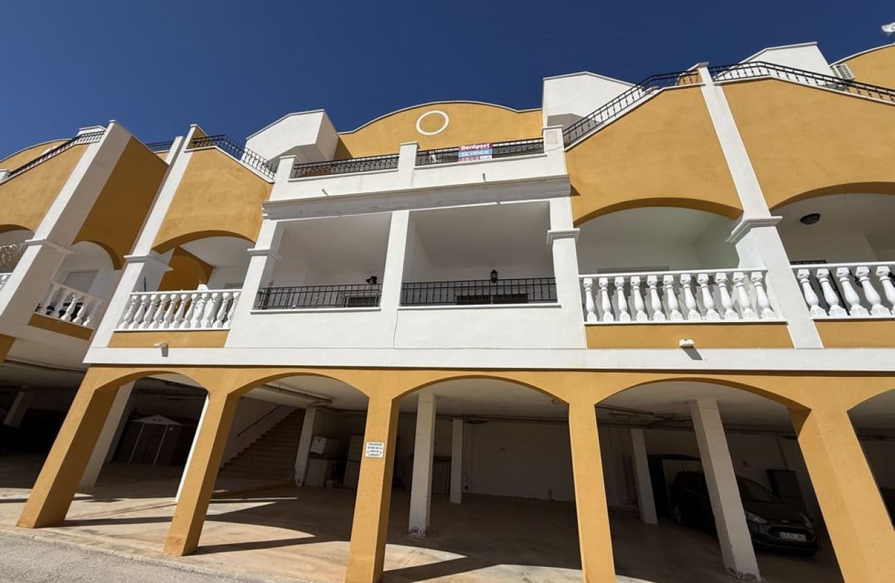 2 Zimmer Apartment zu verkaufen in Los Montesinos - 129.950 € (Ref: 9809408)