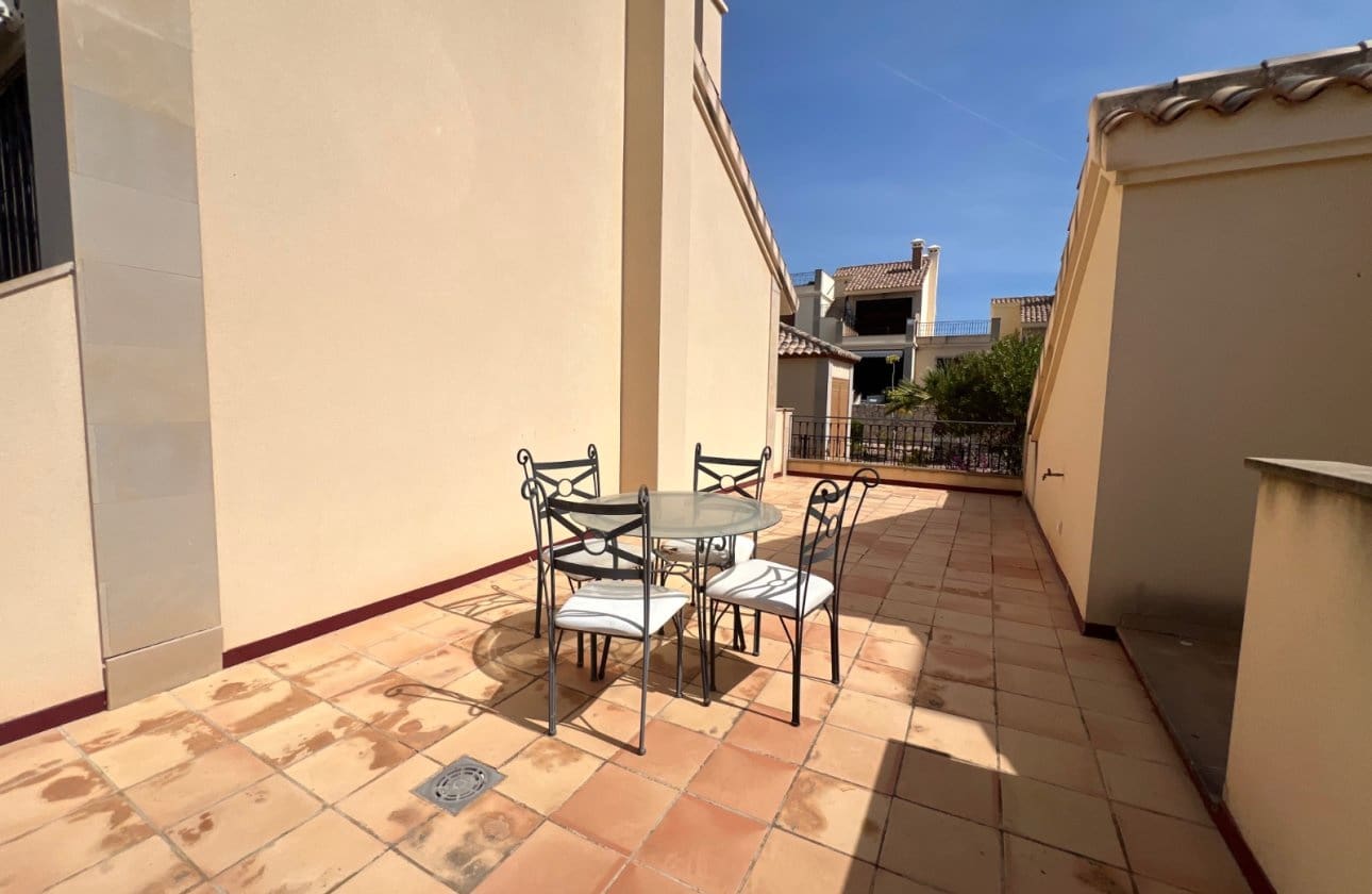 2 bedroom Bungalow for sale in Algorfa with pool - € 234,900 (Ref: 9809409)