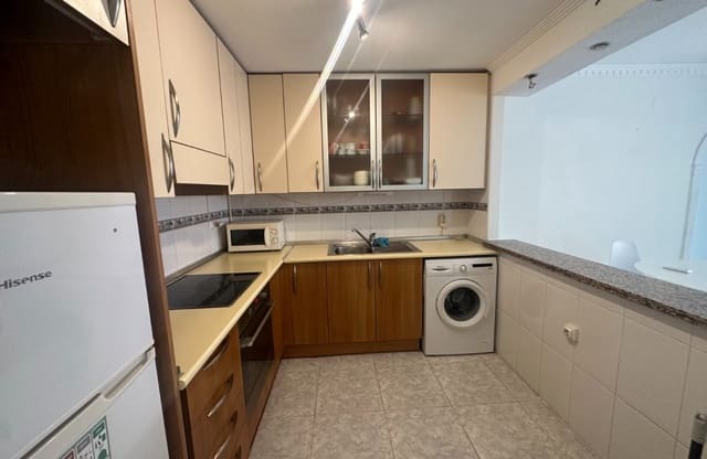 2 bedroom Apartment for sale in Algorfa with pool - € 115,000 (Ref: 9809411)