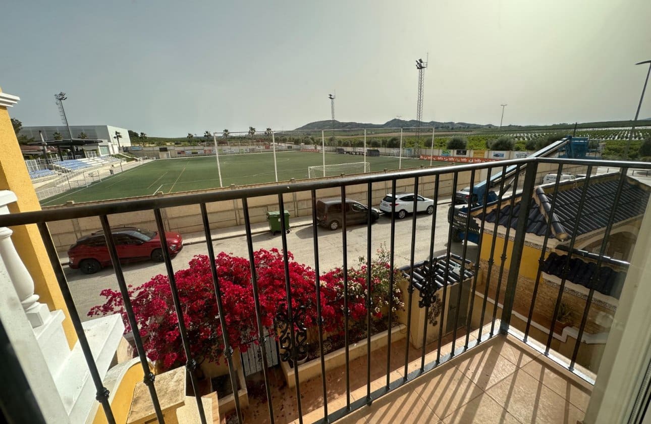 2 bedroom Apartment for sale in Algorfa with pool - € 115,000 (Ref: 9809411)