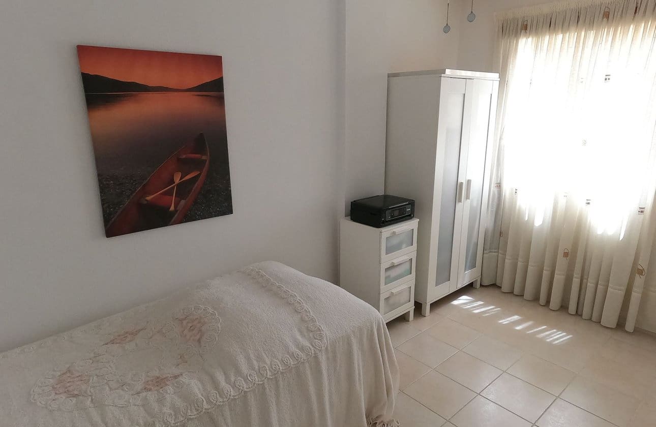 2 Zimmer Apartment zu verkaufen in Jacarilla mit Pool - 104.995 € (Ref: 9809413)