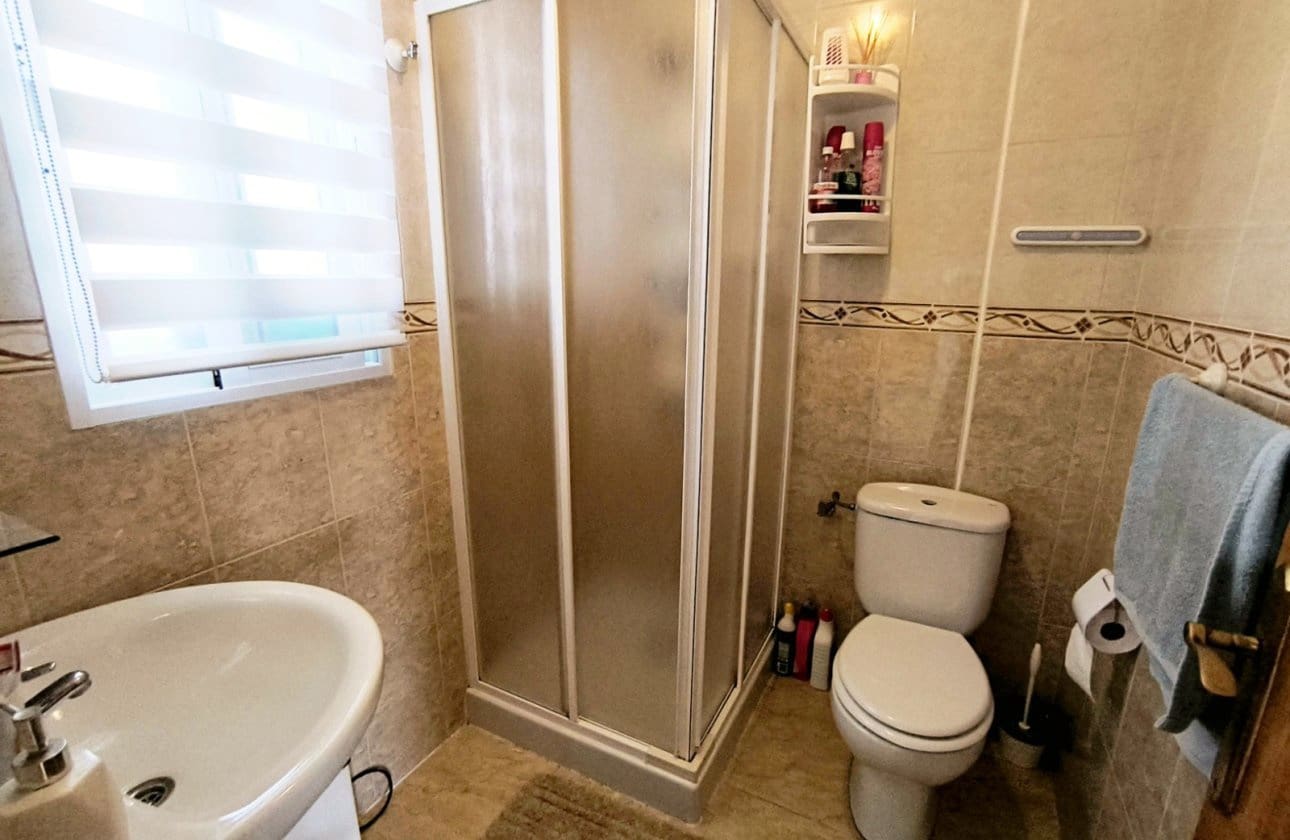 3 quarto Casa em Banda para venda em Orihuela - 132 500 € (Ref: 9816395)