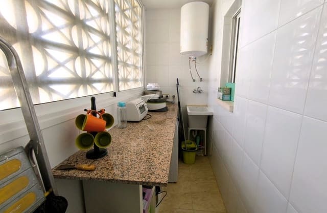 3 quarto Casa em Banda para venda em Orihuela - 132 500 € (Ref: 9816395)