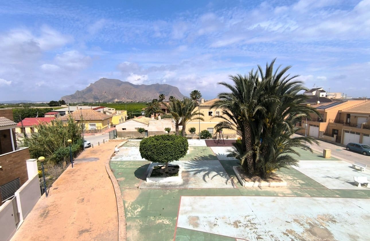 3 quarto Casa em Banda para venda em Orihuela - 132 500 € (Ref: 9816395)