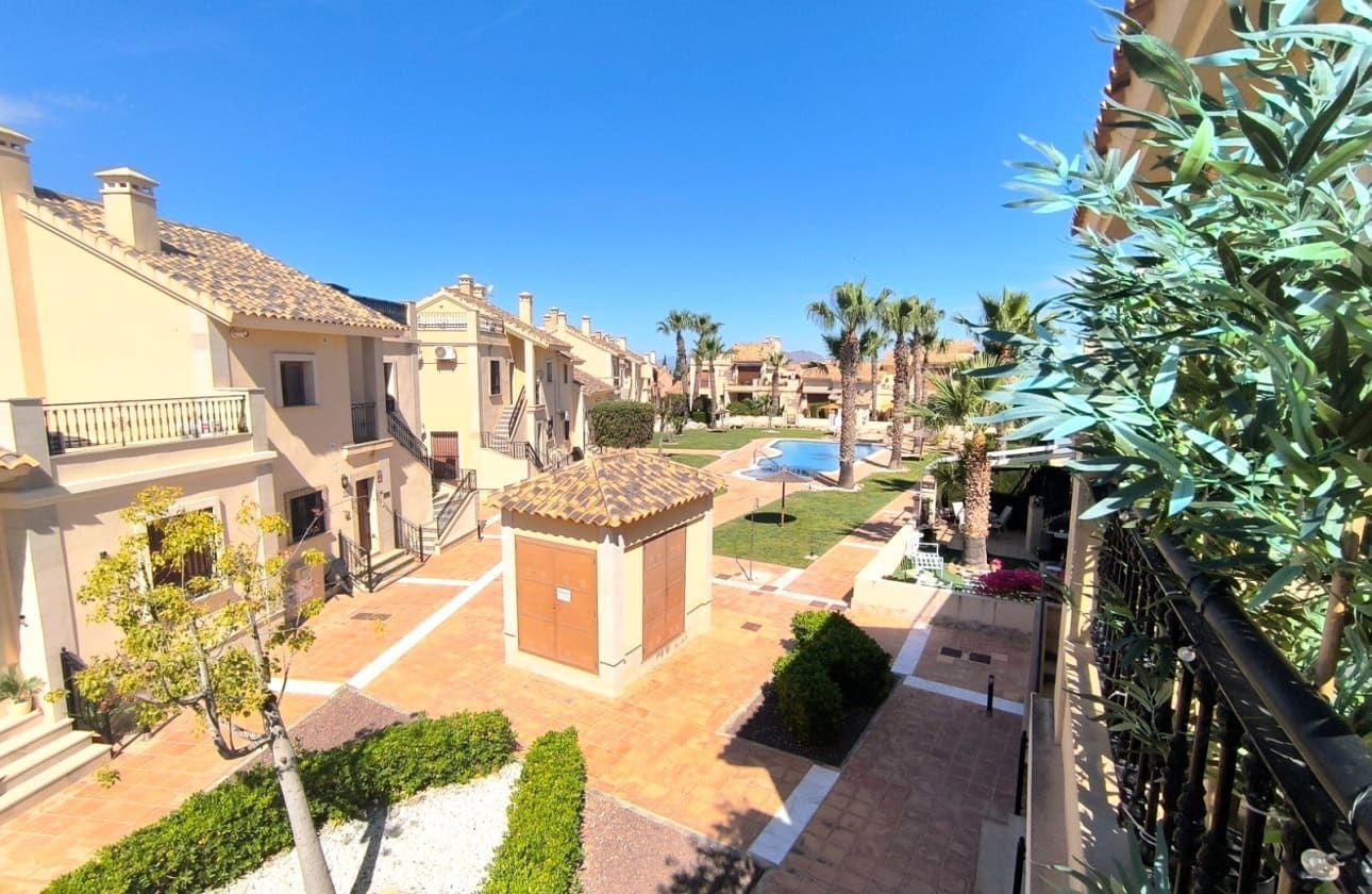 2 bedroom Bungalow for sale in Algorfa with pool garage - € 249,950 (Ref: 9816396)