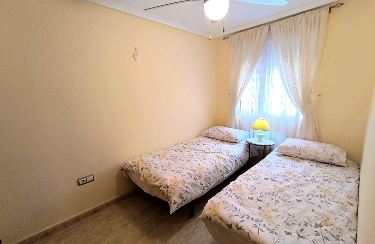 2 soverom Leilighet til salgs i Orihuela - € 85 000 (Ref: 9816397)