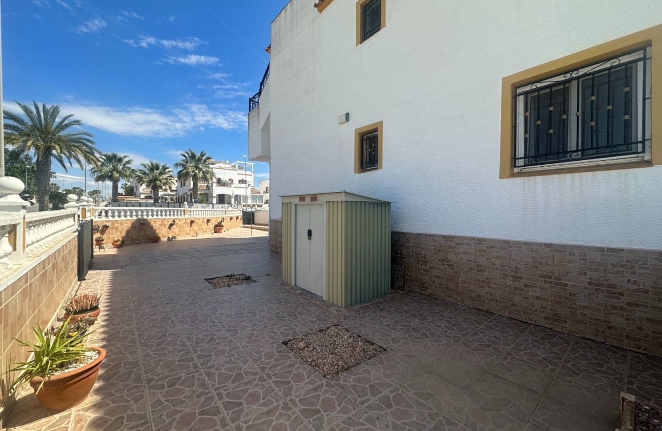 2 soverom Leilighet til salgs i Vistabella med svømmebasseng - € 140 000 (Ref: 9826078)