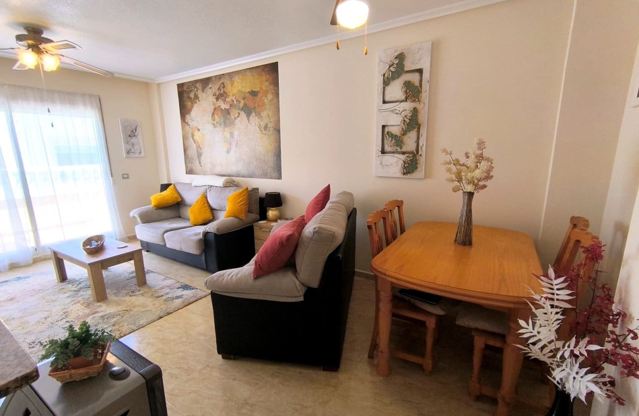 2 bedroom Apartment for sale in Orihuela with pool - € 90,000 (Ref: 9834558)