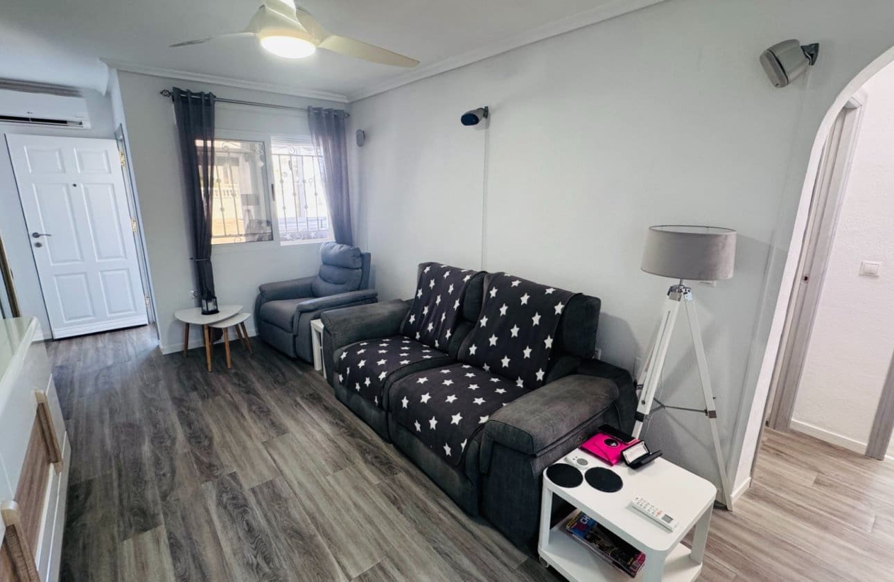 2 sypialnia Apartament na sprzedaż w Vistabella z basenem garażem - 135 000 € (Ref: 9848126)