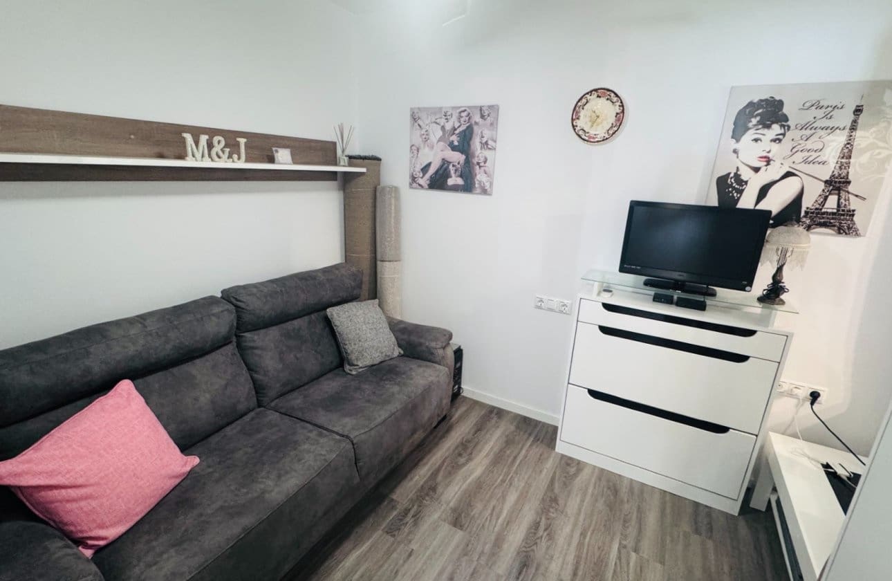 2 sypialnia Apartament na sprzedaż w Vistabella z basenem garażem - 135 000 € (Ref: 9848126)
