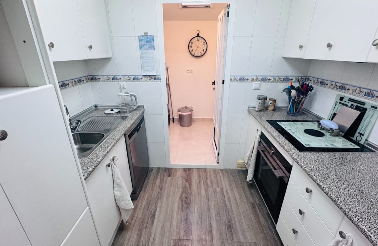 2 sypialnia Apartament na sprzedaż w Vistabella z basenem garażem - 135 000 € (Ref: 9848126)