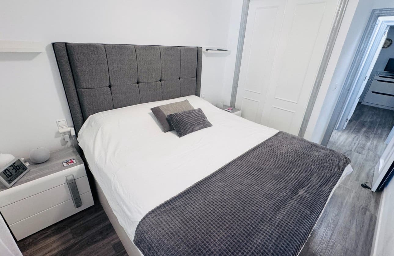 2 sypialnia Apartament na sprzedaż w Vistabella z basenem garażem - 135 000 € (Ref: 9848126)