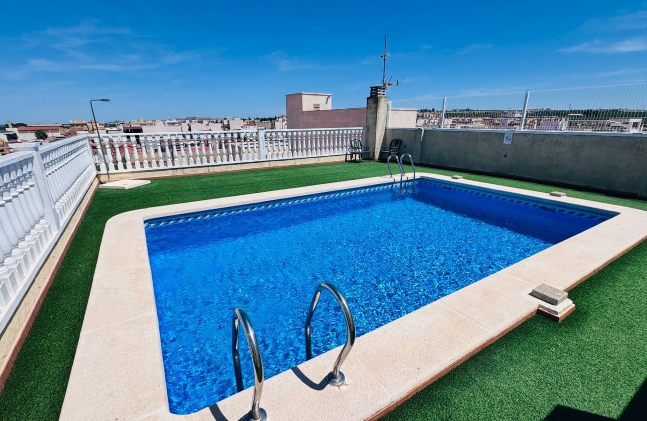 3 bedroom Apartment for sale in Algorfa with pool garage - € 124,950 (Ref: 9850124)