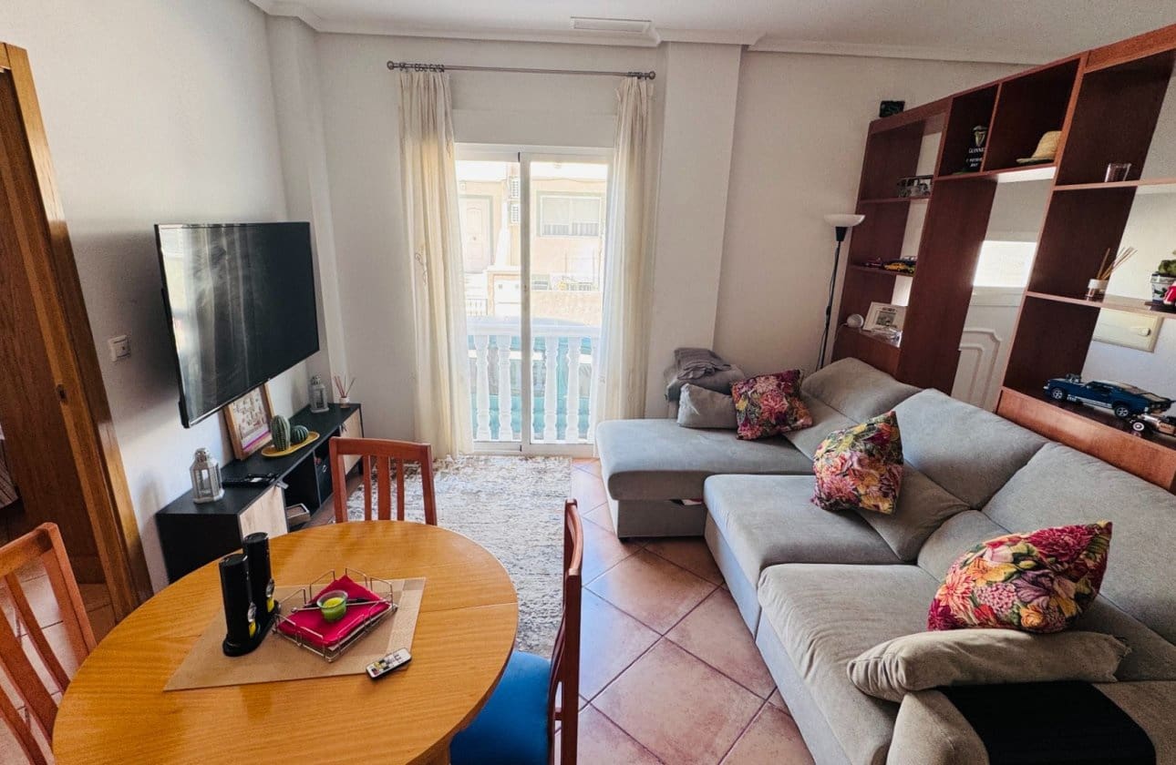 3 bedroom Apartment for sale in Algorfa with pool garage - € 124,950 (Ref: 9850124)