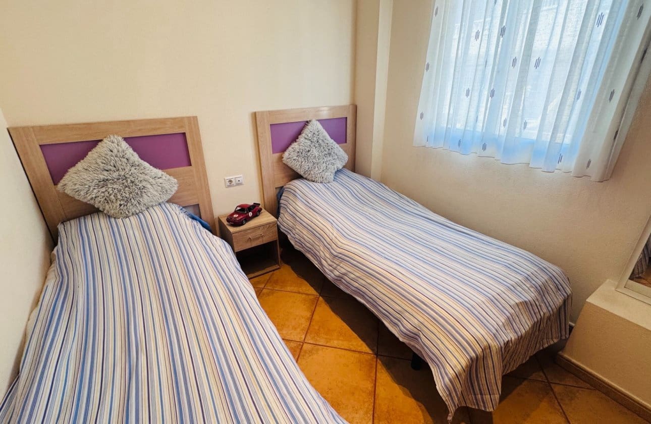 3 bedroom Apartment for sale in Algorfa with pool garage - € 124,950 (Ref: 9850124)