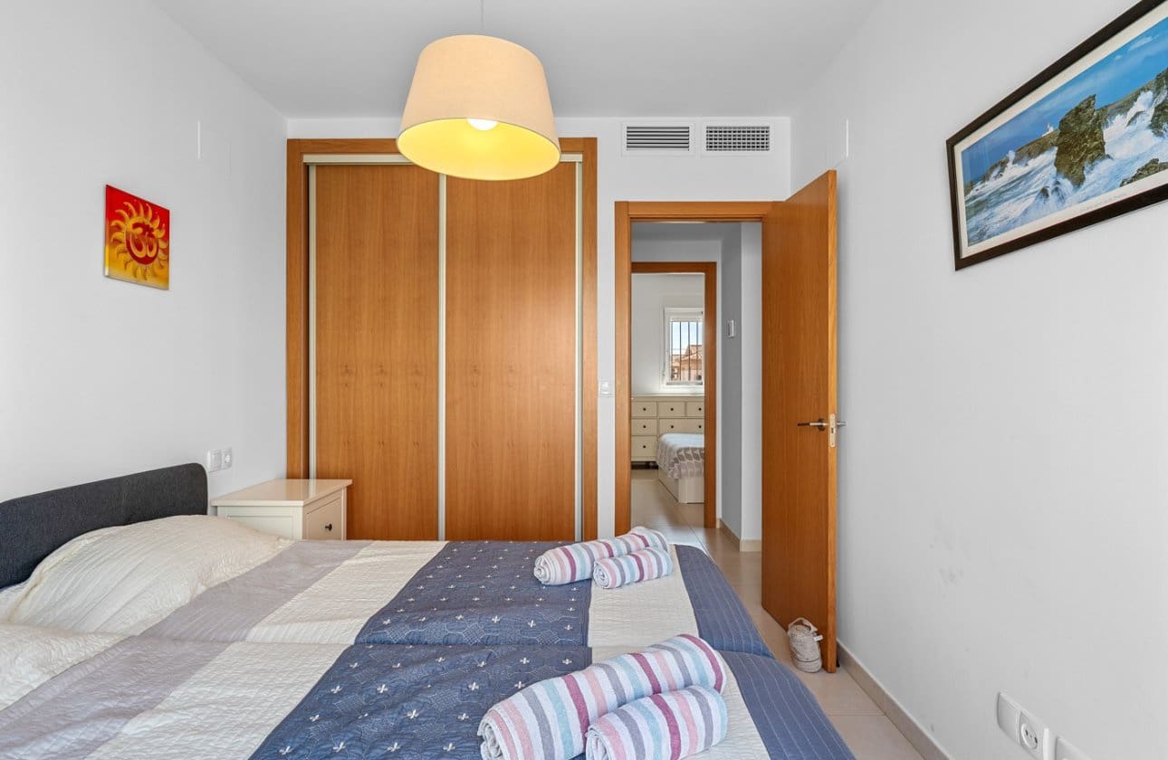 3 makuuhuone Omakotitalo myytävänä paikassa Ciudad Quesada mukana uima-altaan - 260 000 € (Ref: 9861346)