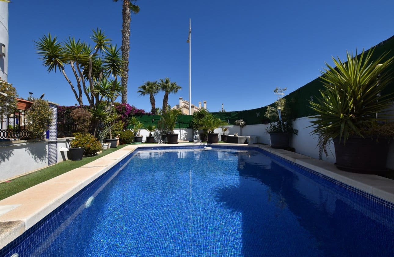 3 camera da letto Villa in vendita in Algorfa con piscina - 395.000 € (Rif: 9877124)