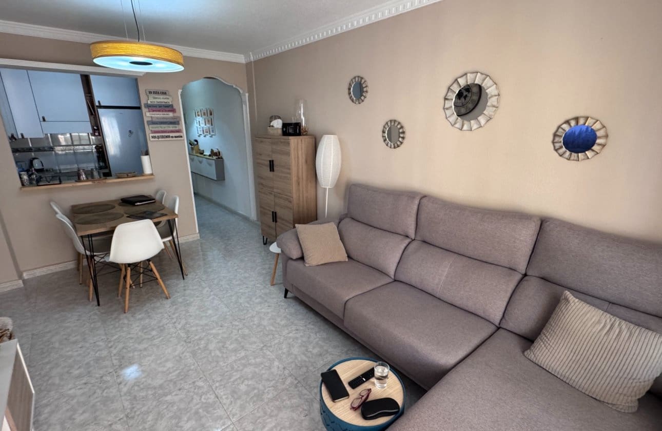 2 slaapkamer Appartement te koop in Algorfa met zwembad garage - € 139.950 (Ref: 9889293)