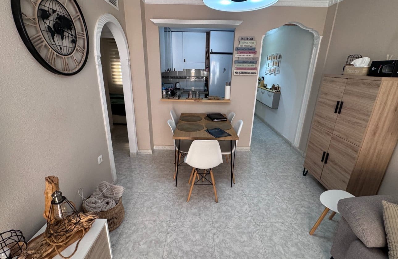 2 slaapkamer Appartement te koop in Algorfa met zwembad garage - € 139.950 (Ref: 9889293)