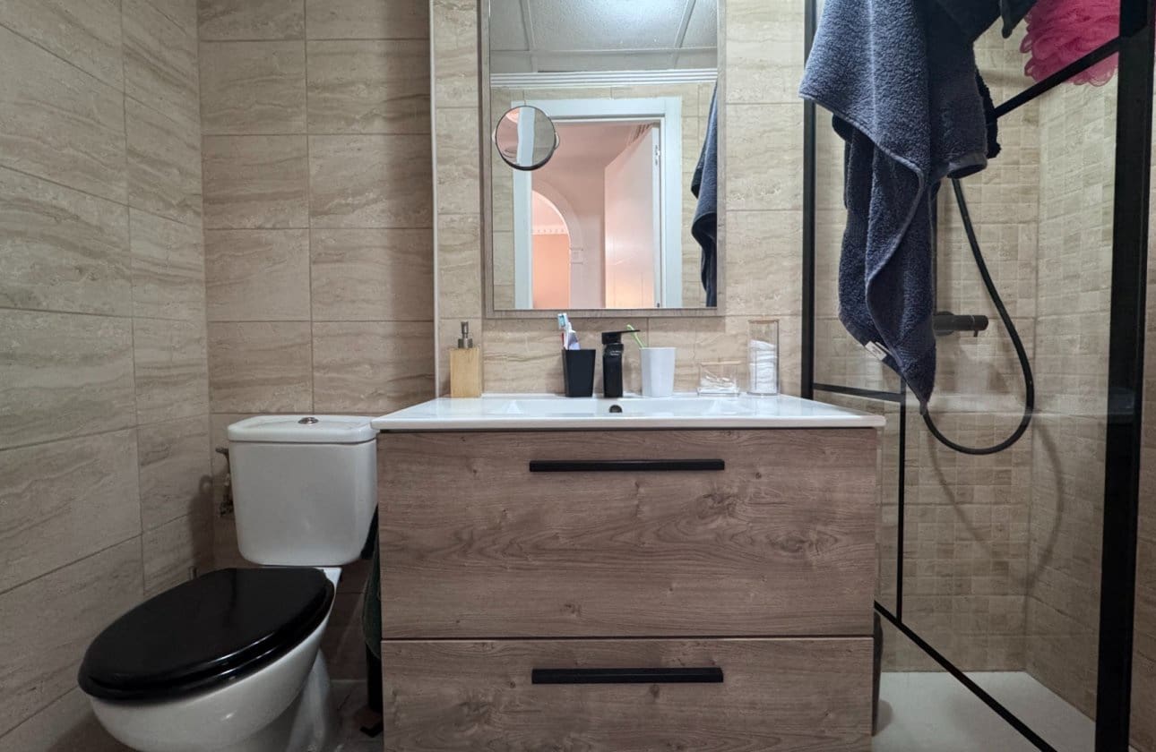 2 slaapkamer Appartement te koop in Algorfa met zwembad garage - € 139.950 (Ref: 9889293)