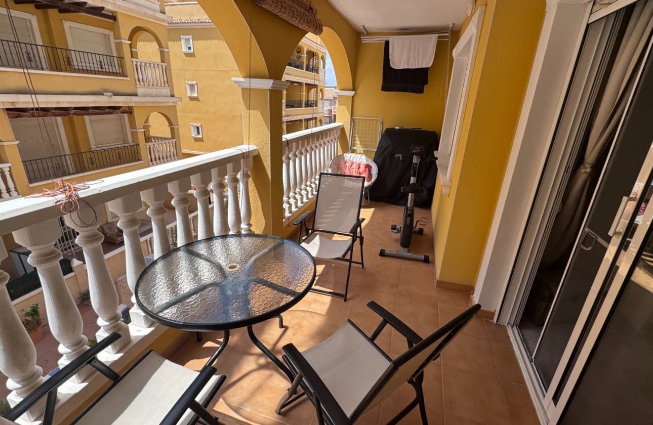 2 slaapkamer Appartement te koop in Algorfa met zwembad garage - € 139.950 (Ref: 9889293)