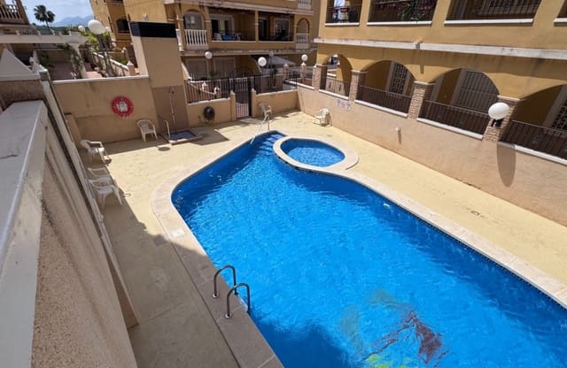 2 soveværelse Lejlighed til salg i Algorfa med swimmingpool garage - € 139.950 (Ref: 9889293)
