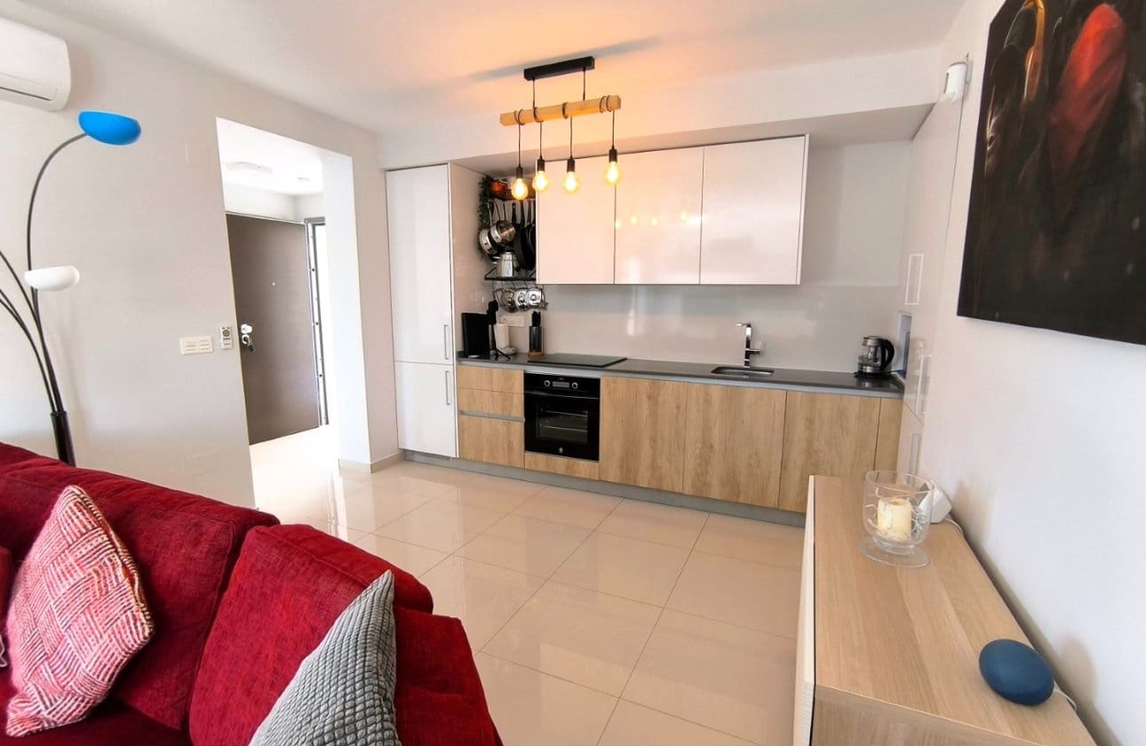 Apartamento de 2 habitaciones en Algorfa en venta con piscina garaje - 259.950 € (Ref: 9894895)