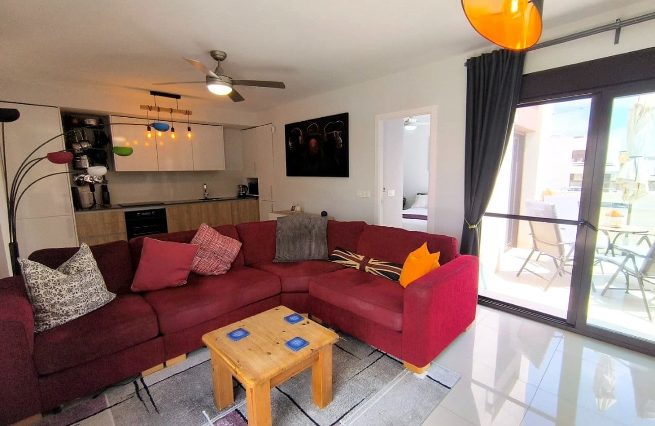 Apartamento de 2 habitaciones en Algorfa en venta con piscina garaje - 259.950 € (Ref: 9894895)