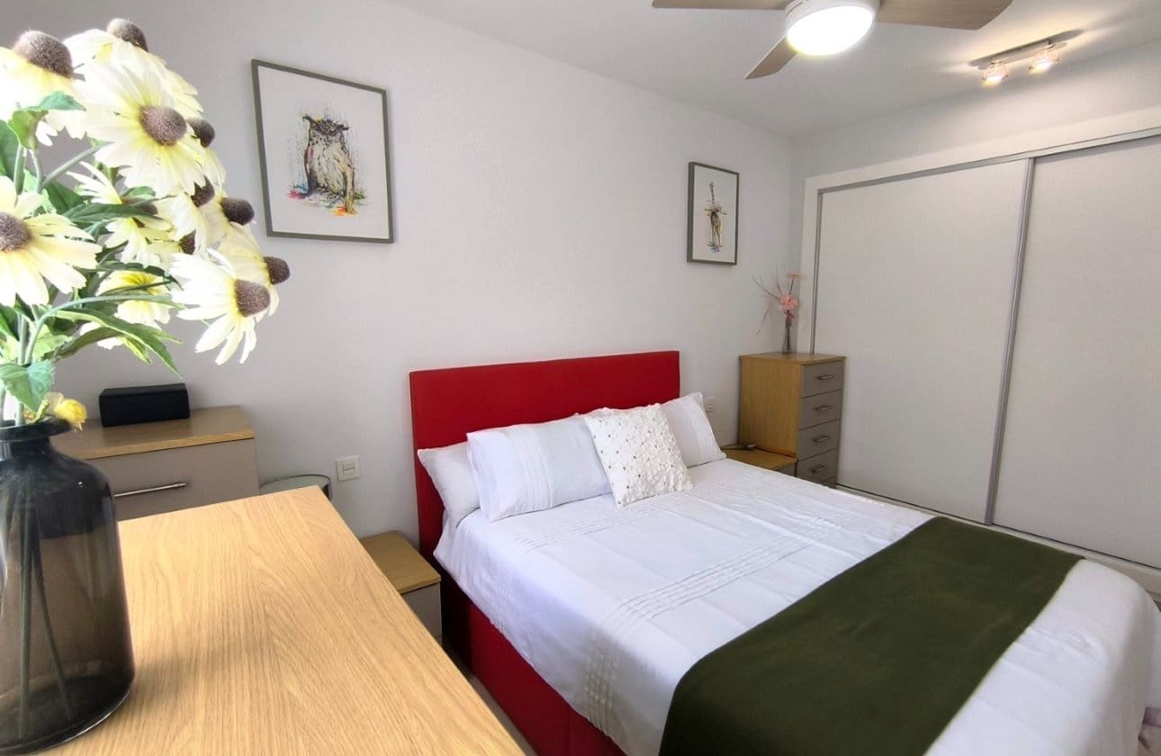 Apartamento de 2 habitaciones en Algorfa en venta con piscina garaje - 259.950 € (Ref: 9894895)