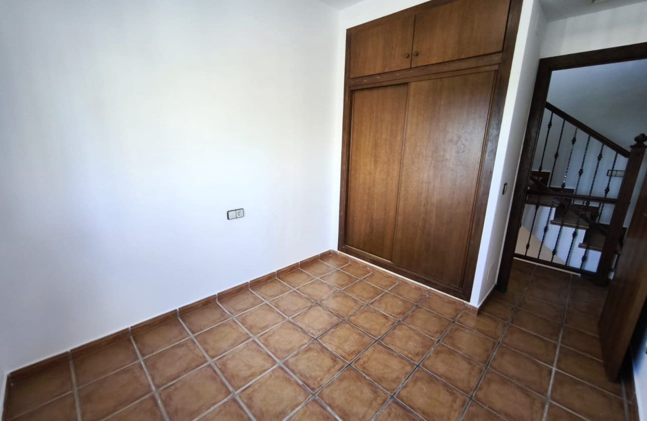 3 sovrum Semi-fristående Villa till salu i Algorfa med pool - 235 000 € (Ref: 9946042)