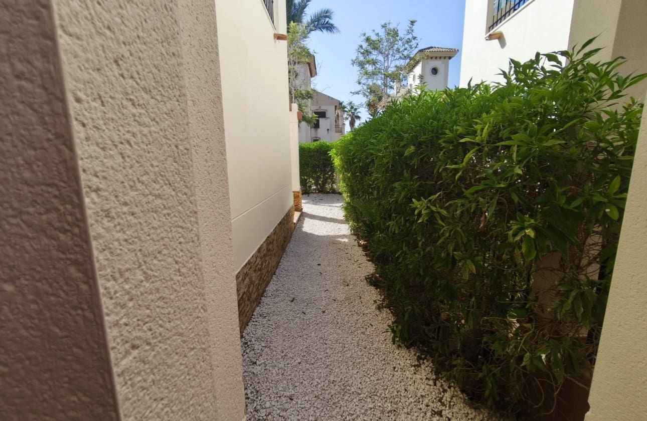 3 sovrum Semi-fristående Villa till salu i Algorfa med pool - 235 000 € (Ref: 9946042)