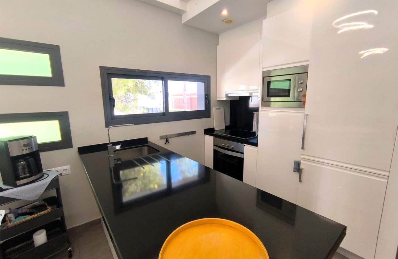 3 chambre Villa/Maison Semi-Mitoyenne à vendre à Algorfa avec piscine garage - 325 000 € (Ref: 9946611)