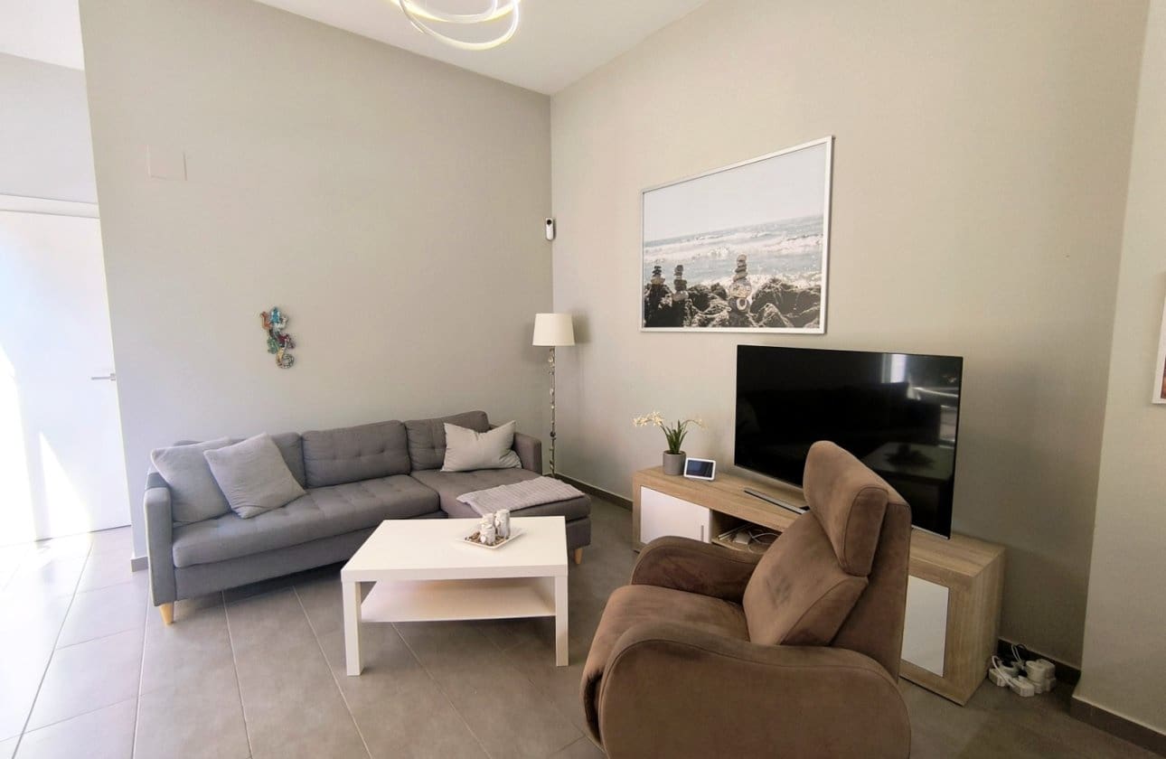 3 chambre Villa/Maison Semi-Mitoyenne à vendre à Algorfa avec piscine garage - 325 000 € (Ref: 9946611)