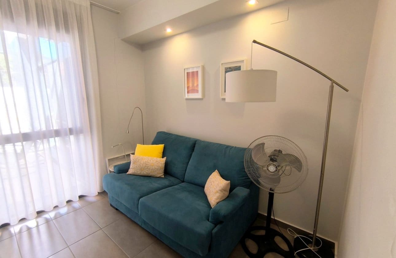 3 chambre Villa/Maison Semi-Mitoyenne à vendre à Algorfa avec piscine garage - 325 000 € (Ref: 9946611)