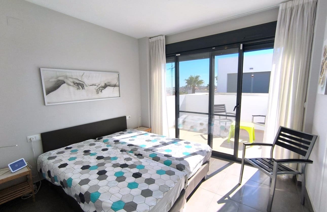 3 chambre Villa/Maison Semi-Mitoyenne à vendre à Algorfa avec piscine garage - 325 000 € (Ref: 9946611)