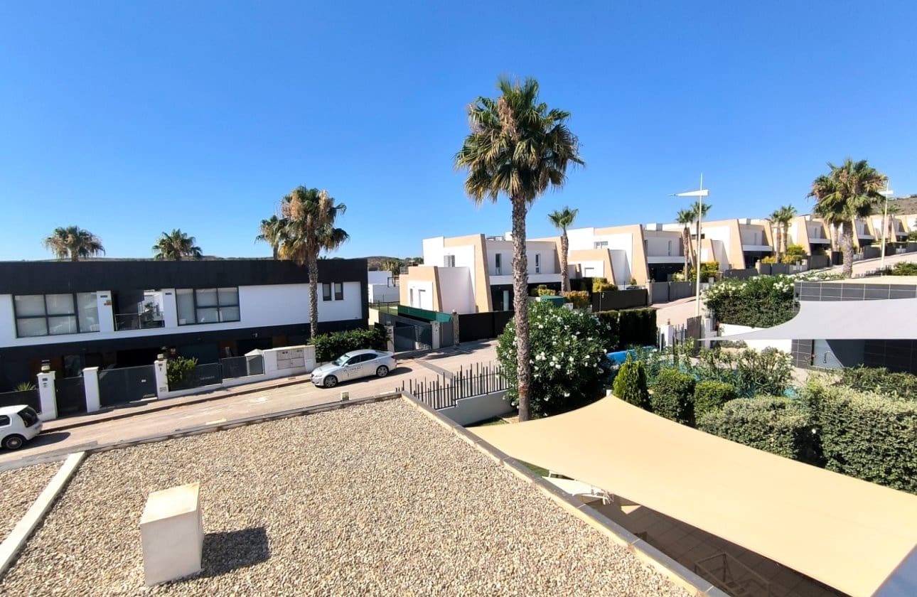 3 chambre Villa/Maison Semi-Mitoyenne à vendre à Algorfa avec piscine garage - 325 000 € (Ref: 9946611)