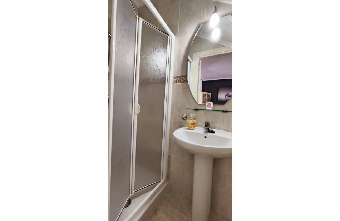 3 makuuhuone Omakotitalo myytävänä paikassa Ciudad Quesada mukana uima-altaan - 237 500 € (Ref: 9958288)