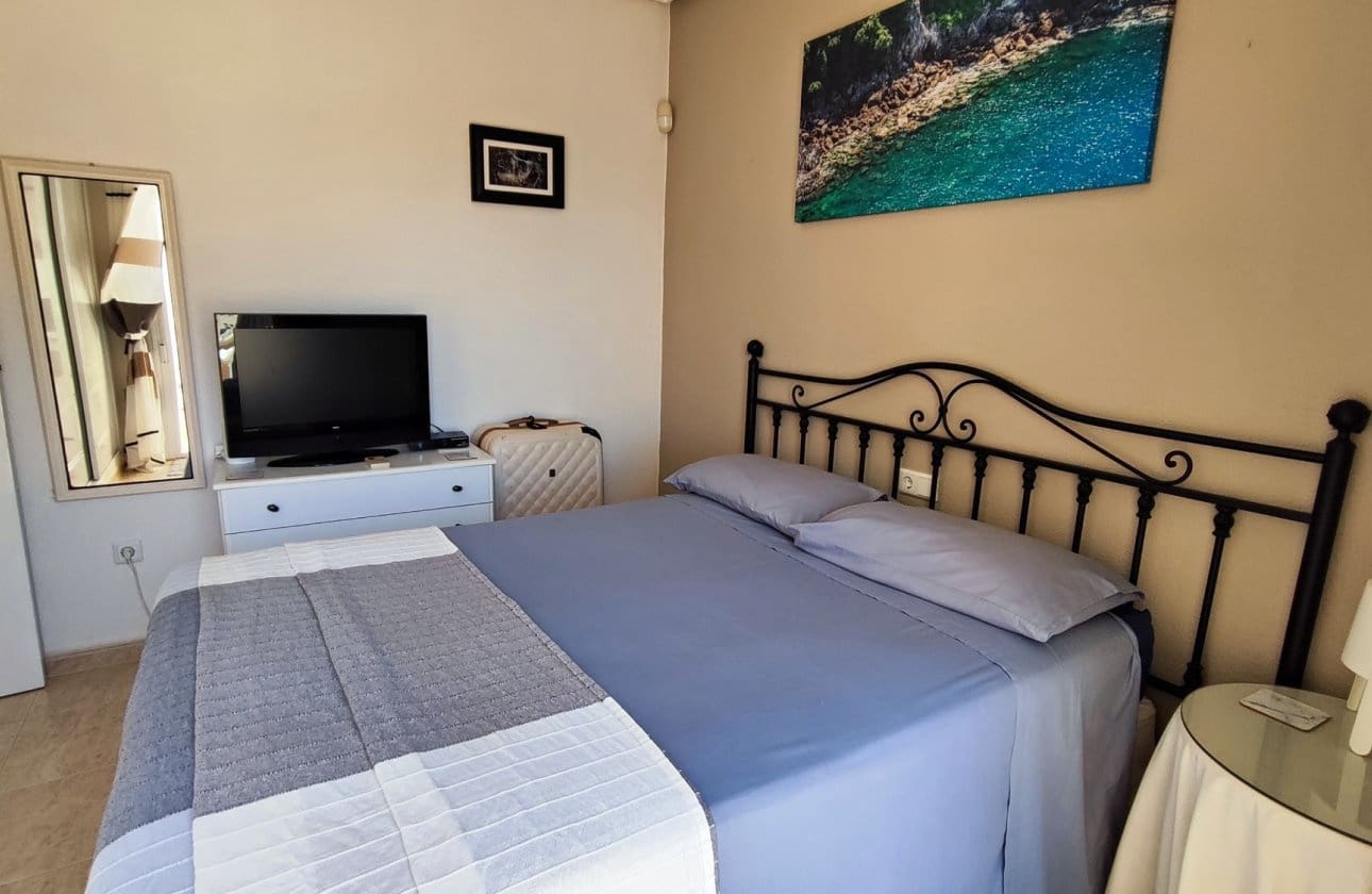 3 makuuhuone Omakotitalo myytävänä paikassa Ciudad Quesada mukana uima-altaan - 237 500 € (Ref: 9958288)
