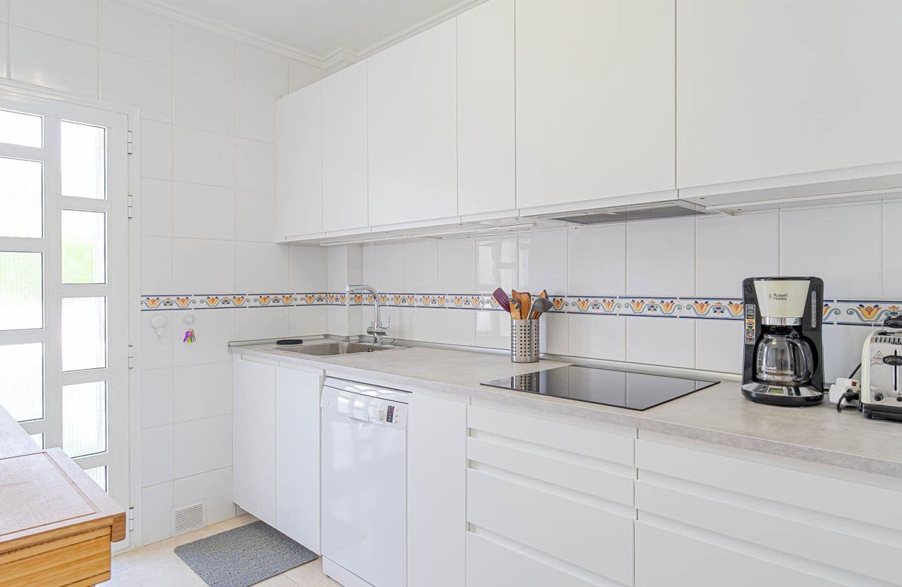 3 bedroom Townhouse for sale in Dona Pepa with pool - € 285,000 (Ref: 9972249)