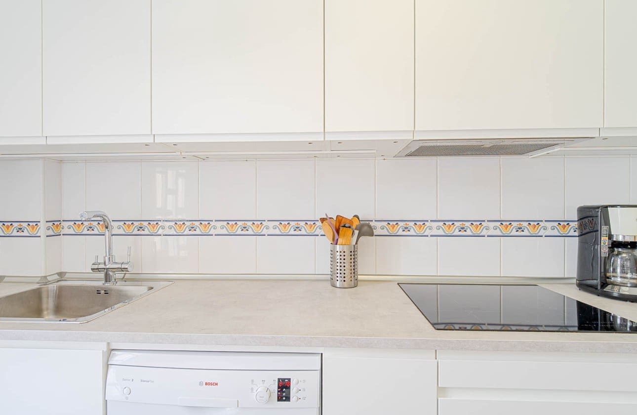 3 bedroom Townhouse for sale in Dona Pepa with pool - € 285,000 (Ref: 9972249)