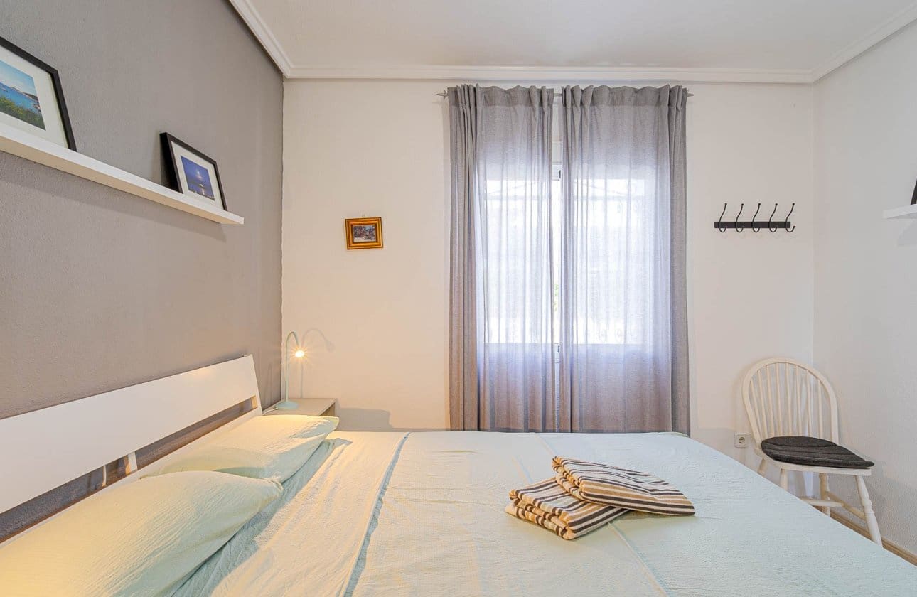 3 bedroom Townhouse for sale in Dona Pepa with pool - € 285,000 (Ref: 9972249)