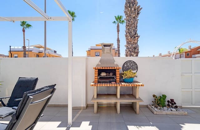 3 soveværelse Byhus til salg i Doña Pepa, Rojales med swimmingpool - € 285.000 (Ref: 9972249)