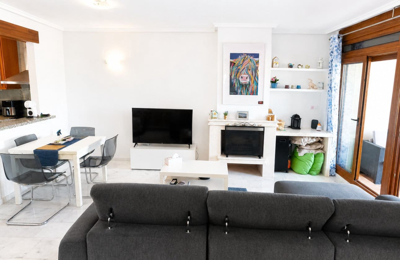 2 bedroom Apartment for sale in Algorfa - € 195,000 (Ref: 9972250)