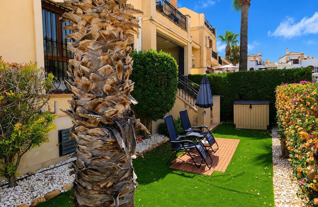 2 bedroom Apartment for sale in Algorfa - € 195,000 (Ref: 9972250)
