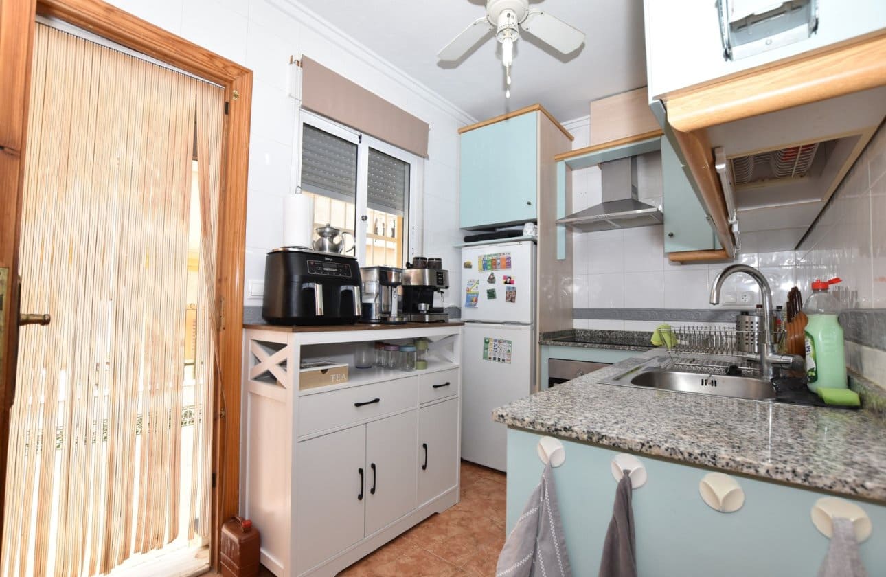 2 soveværelse Byhus til salg i Algorfa med swimmingpool - € 134.995 (Ref: 9972251)