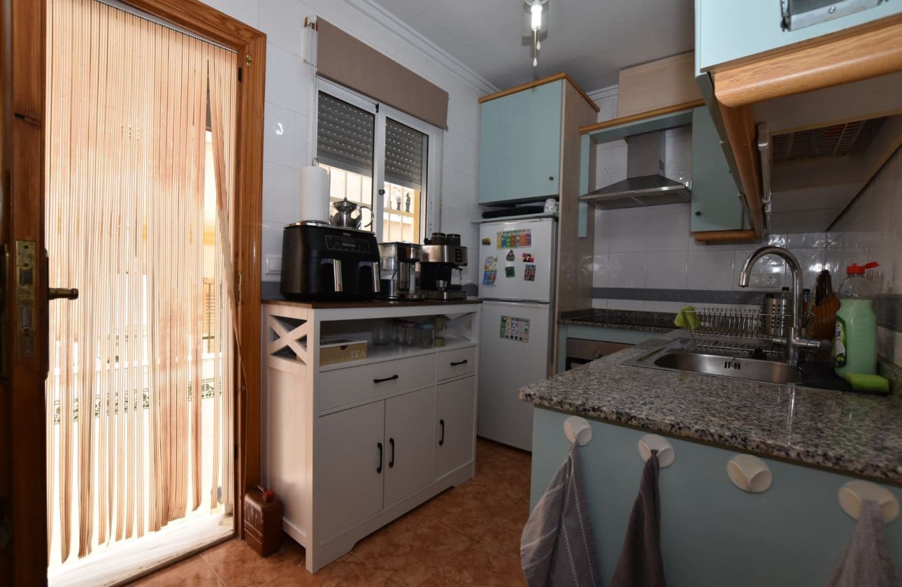 2 soveværelse Byhus til salg i Algorfa med swimmingpool - € 134.995 (Ref: 9972251)