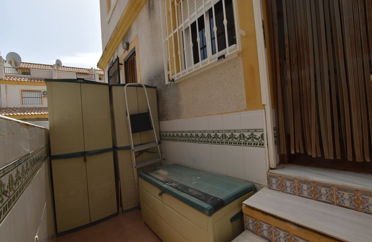 2 soveværelse Byhus til salg i Algorfa med swimmingpool - € 134.995 (Ref: 9972251)