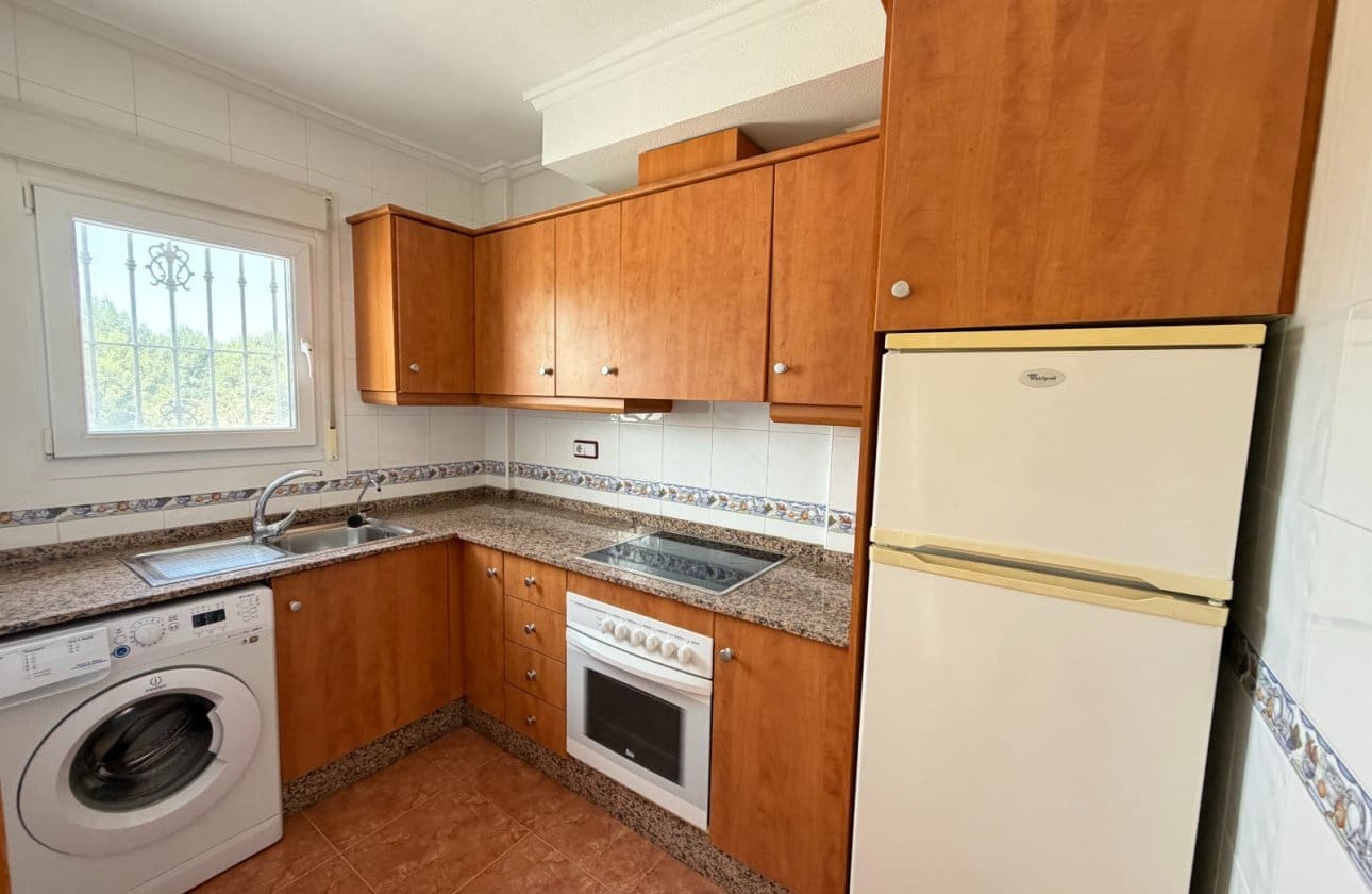 2 bedroom Townhouse for sale in Torremendo with pool - € 119,995 (Ref: 9972252)